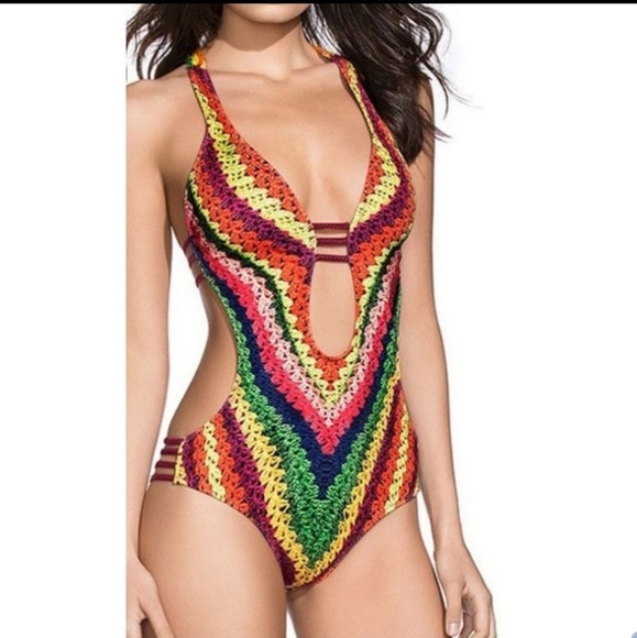 T&J Designs Other - 📣Last 1 Sz L📣💥Crochet Print Design Swimsuit